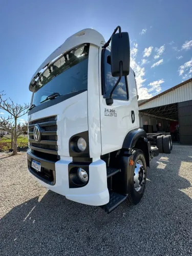 Caminhao sem detalhes