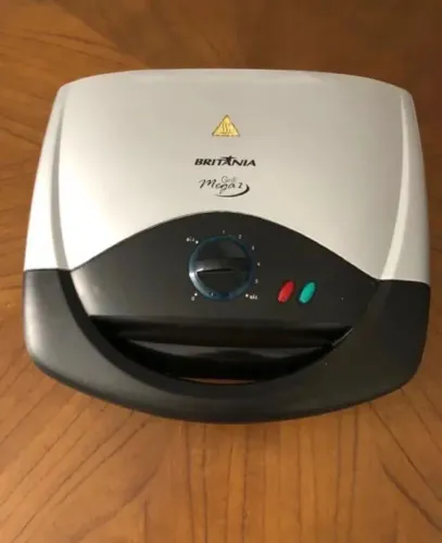 Grill Mega Britânia - Perfeito para suas refeições!