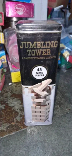 Jogo jumbling tower = jenga nao pode derrubar os blocos 