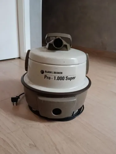 Aspirador de pó e agua