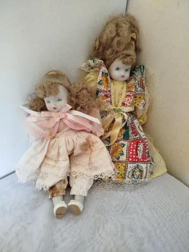 Bonecas de porcelana 