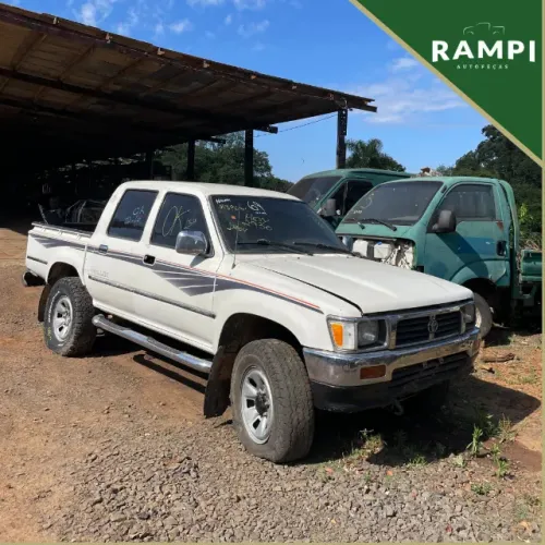 Sucata Toyota Hilux SR5 CD 1997 2.8 76cv