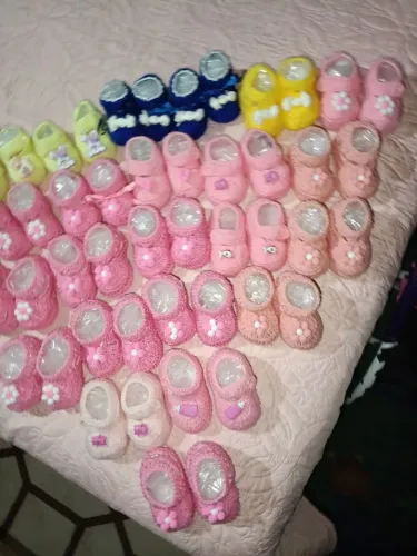 Sapatinhos de bebê artesanais - Decoração