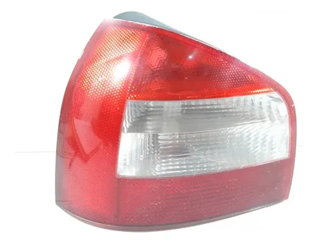 Lanterna Traseira Esquerda Audi A3 2002 C/ Detalhe Esquerdo Branco