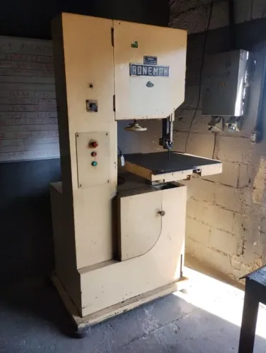 Serra RONEMAK vertical