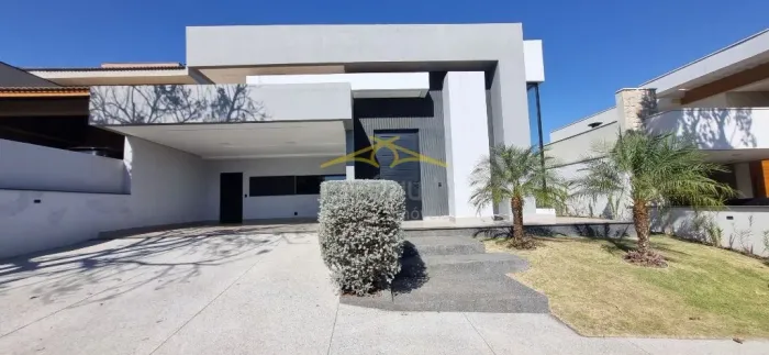 Casa com piscina em condomínio Villagio, Americana