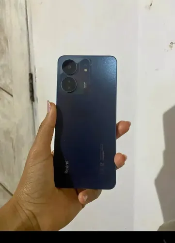 ? Xiaomi Redmi 13C - 8GB RAM / 256GB - NOVO