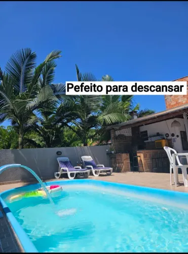 CASA aconchegante com piscina. Ainda tenho p Carnaval 