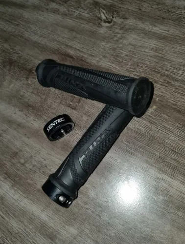 Manopla (punho) Sentec com Trava