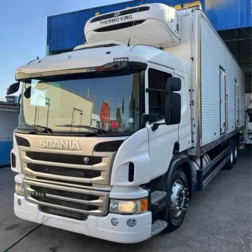 Scania P310 2014 Baú Refrigerado.
