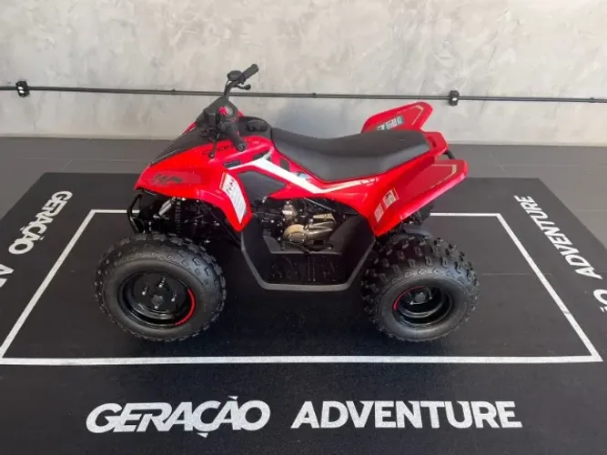 QUADRICICLO INFANTIL CFORCE 110LV 2026