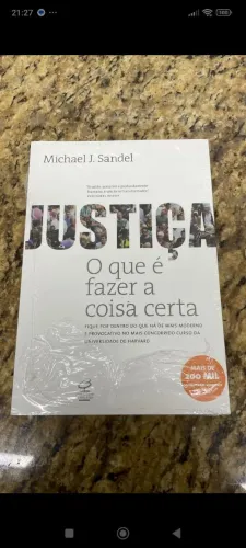 Livro Justiça: O que é fazer a coisa certa - Michael J. Sandel