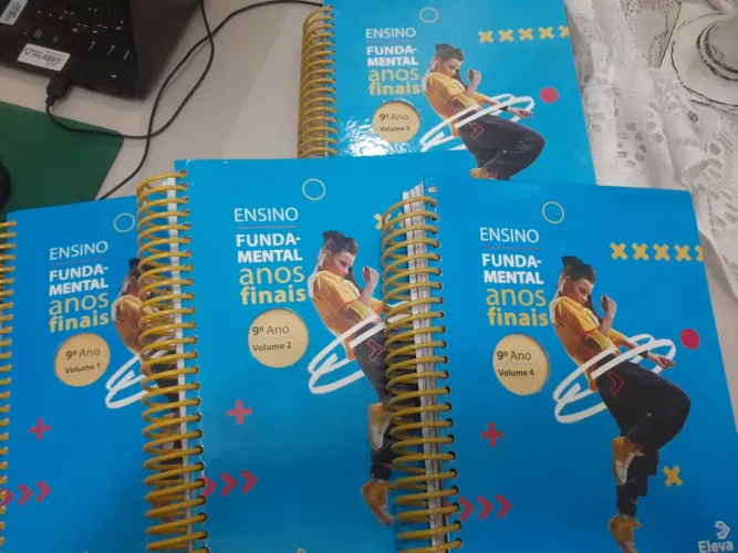 Livro 9 ano Ensino Fundamental ( Box com 4 volumes) ELEVA PLATAFORMA DE ENSINO
