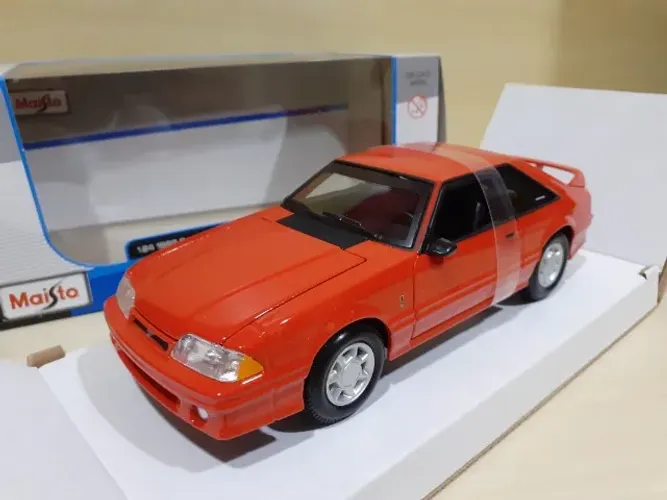 Miniatura Ford Mustang Svt Cobra 1993 1/24 Maisto #c25
