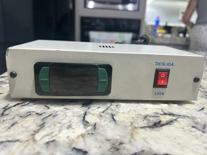 Controlador de temperatura e umidade - Full Gauge MT-530e Super