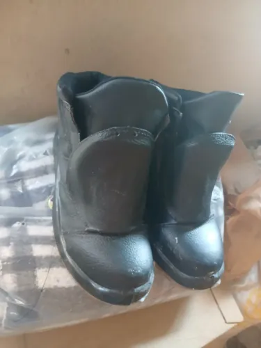 Bota para obras ou logística 