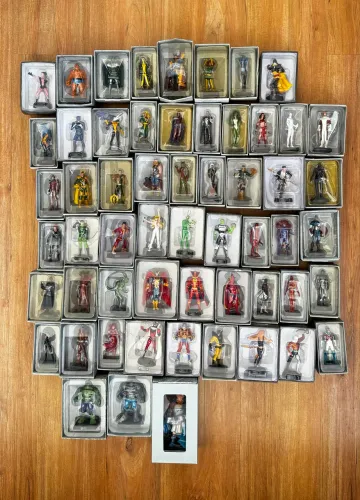 Promoção de Figure action 57 miniaturas  Marvel DC Comics Eaglemoss 