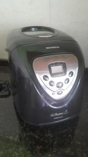 Panificadora Mondia 127V - queimada