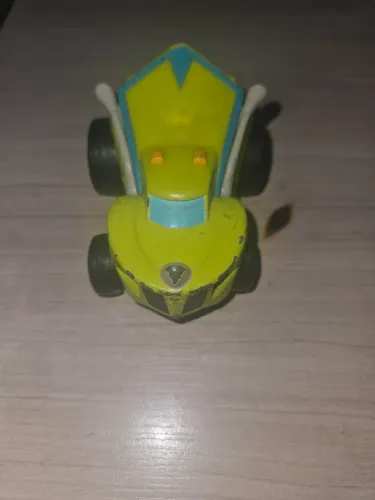 Carro Blaze Monter Machine original 