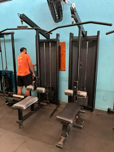 VENDO PUXADOR COM REMADA