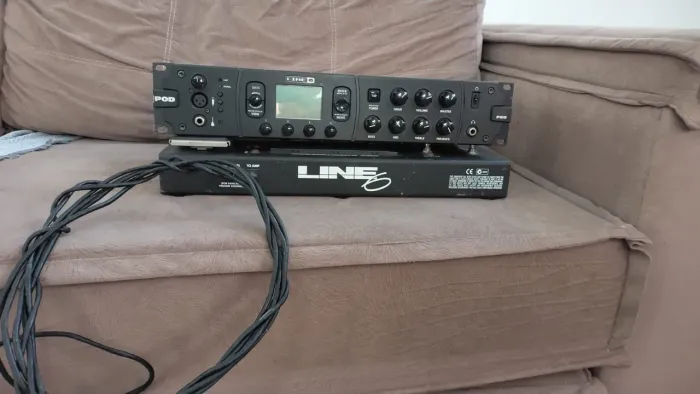 Line 6 POD Pro Rack + Pedalboard  MUITO BARATO VEJA O VALOR SEPARADO