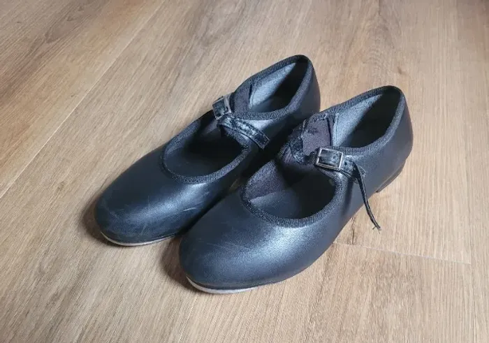 Sapato de Sapateado Só Dança tam. 29