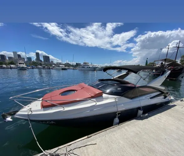 Lancha Royal Marine 27"  Mercury 250 HP