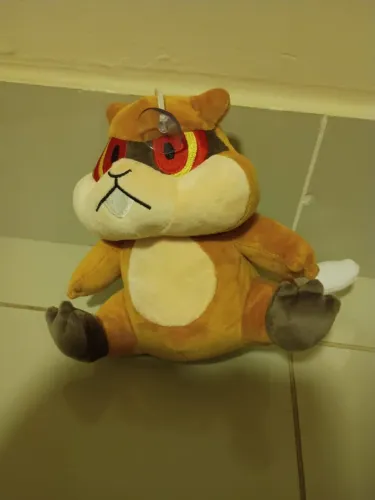 Boneco de pelucia patrat pokemon 19cm