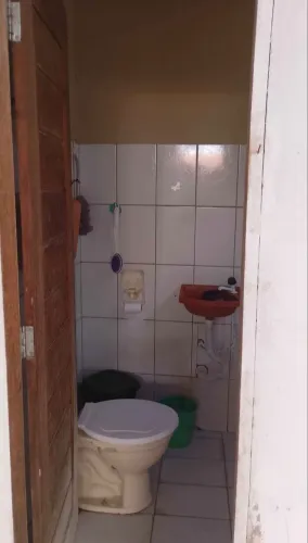 AM-vende-se casa em linhares