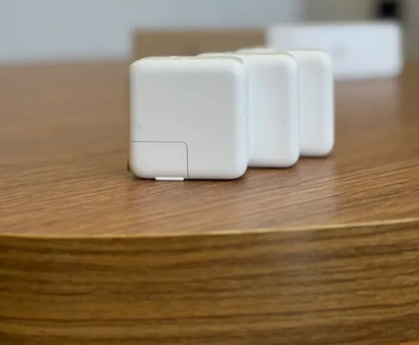 FONTE PARA MACBOOK 