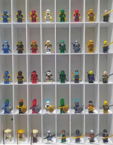 Bonecos e Minifiguras Ninjas - Ninjago (Blocos de montar tipo LEGO)
