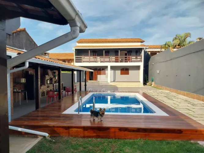 Casa com 4 quartos à venda, 280 m² - Centro - Maricá/RJ