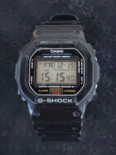 Relógio Digital Masculino G-SHOCK da CASIO DW-5600E-1VDF