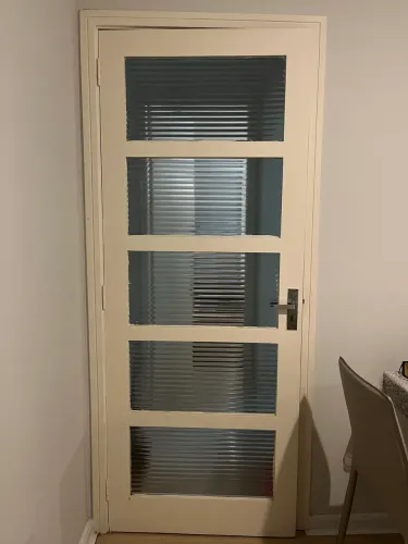 Porta De Madeira Com Vidro Para Sala/Cozinha - Excelente Estado!