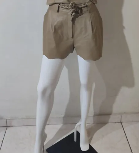 Shorts Couro De Carneiro Legítimo Tam P