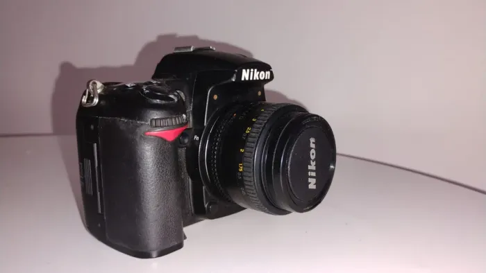 Kit Nikon D7000 Semi-Profissional + Lente AF Nikkor 50mm f/1.8D (Leia a Descrição)