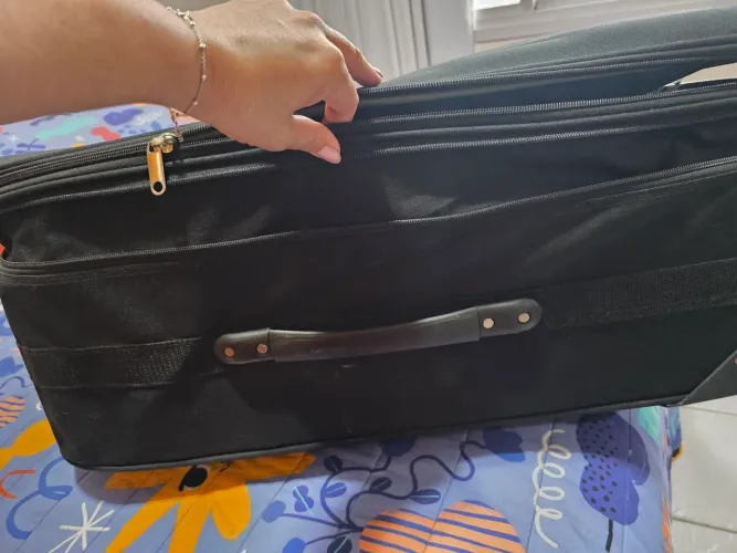 Vendo mala grande
