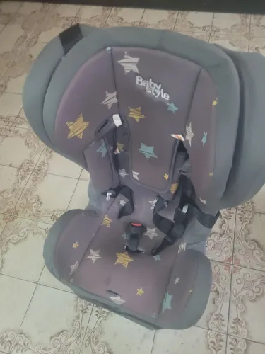 Cadeirinha de bebê babystyle com ISOFIX - conforto e segurança 