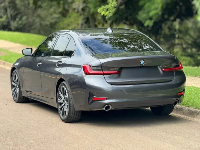 BMW 320I A 2.0 Turbo/activeflex 16V 184cv 4P 2021