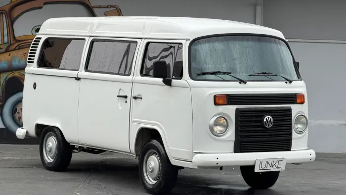 Volkswagen Kombi Standard 1.4 MI Total Flex 8V 2013