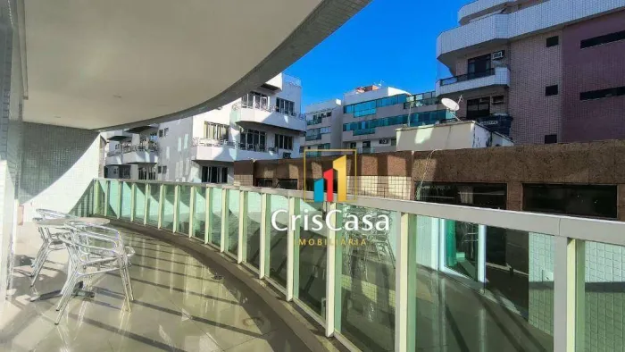 Apartamento com 3 dormitórios para alugar, 110 m² por R$ 6.200,00/ano - Vila Nova - Cabo F