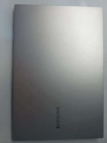 Caraça tela notebook Samsung E30