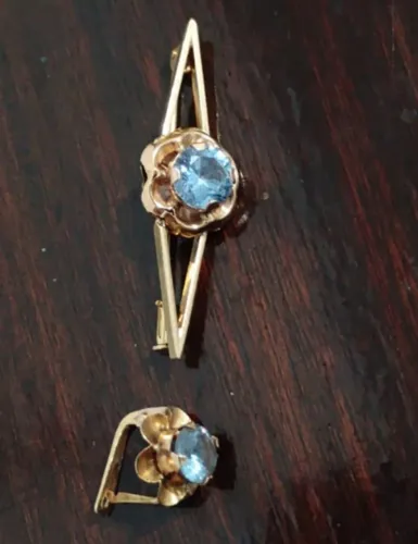 Vendo lindas jóias broche e brinco de ouro com pedra preciosa , um luxo , jóias exclusivas