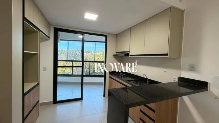 Apartamento com 2 dormitórios para alugar, 55 m² por R$ 2.380/mês - Daniel Fonseca - Uberl