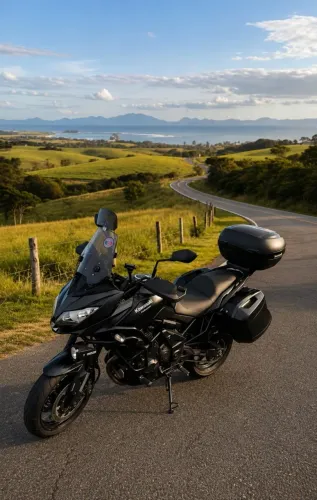 **Kawasaki Versys 650 Tourer 2017 - Completa e muito conservada**