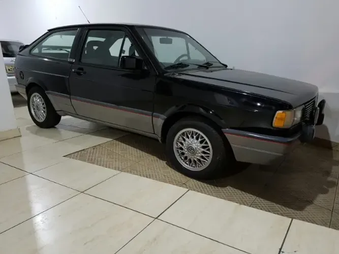 Volkswagen Gol Geração I GTI 2.0 8V 120cv Gasolina Mec. 2P 1994