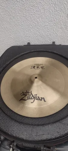 Prato China boy 16 polegadas. Zildjean