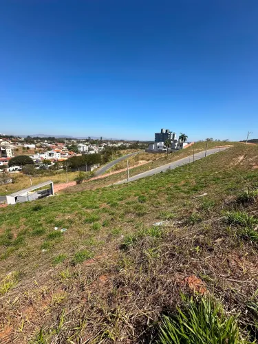 Lote Residencial de 448,17 m² no Condomínio Horizontes - Betim/MG