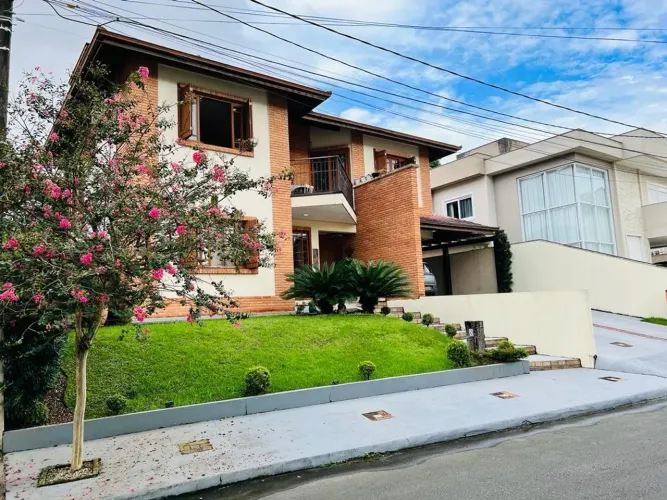 CASA EM CONDOMÍNIO no ANITA GARIBALDI com 5 quartos para VENDA, 290 m²