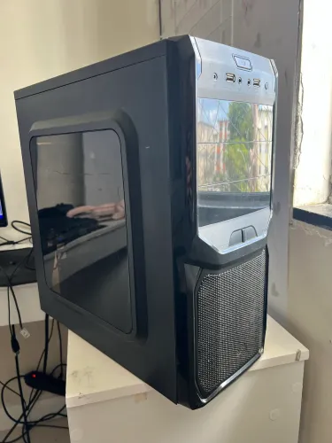 Cpu Intel core i5 3550, 8GB ram